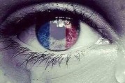Recueillement en hommage aux victimes des attentats du 13 novembre à Paris